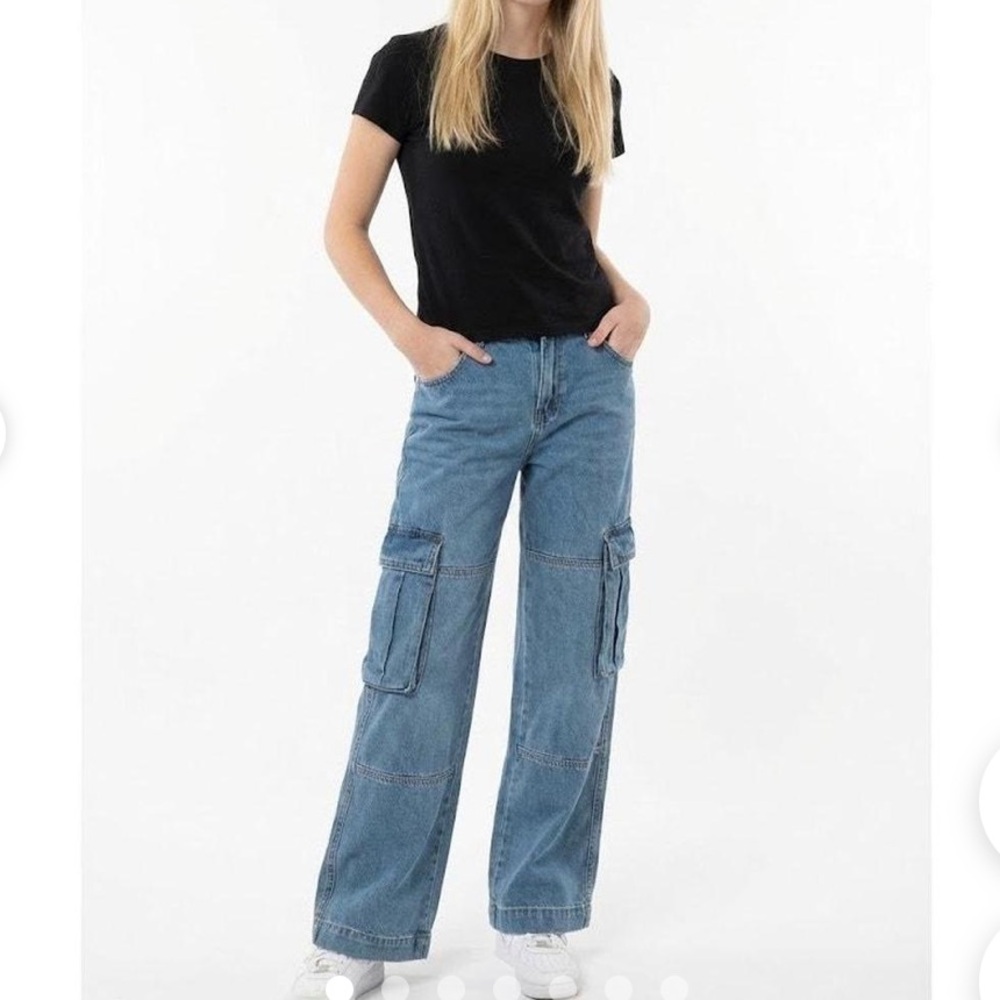 Wide Leg Cargo Jeans | Blue - Picture 9 of 9